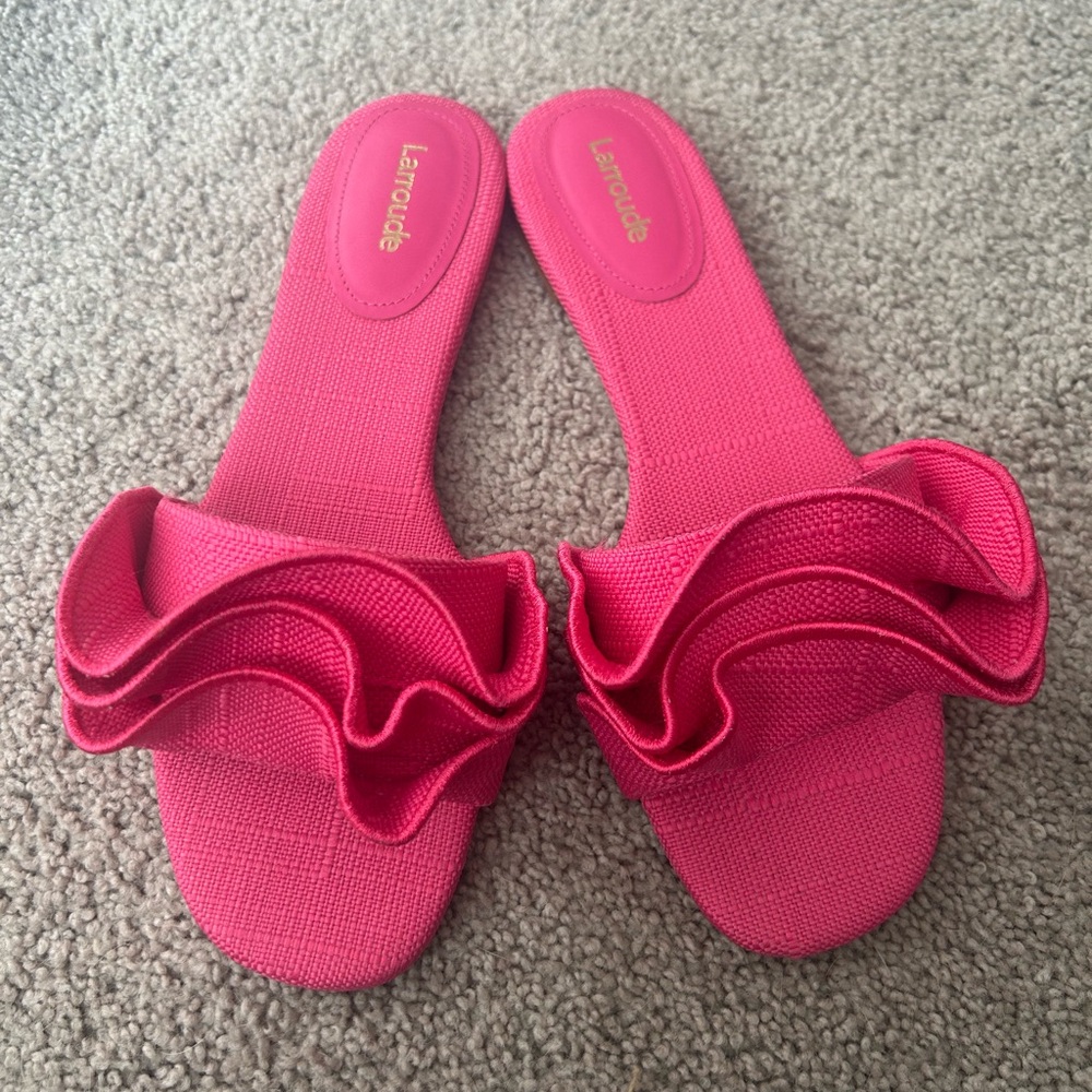 Larroude Ivy Ruffle Slide Sandals - 8.5